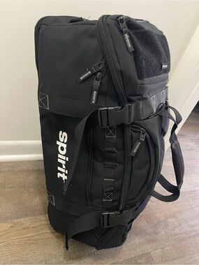 Spirit Men's Black Travel Duffel with Multiple Carry Options